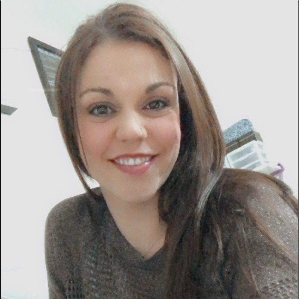 Meet your Posher, Carissa